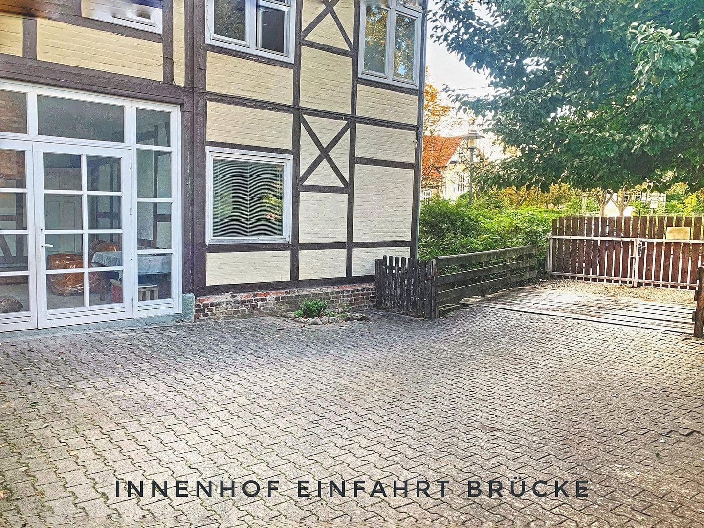 Predaj domu 202 m², pozemok 257 m², Uelzen, Dolné Sasko Predaj domu 202 m², pozemok 257 m², Uelzen, Dolné Sasko