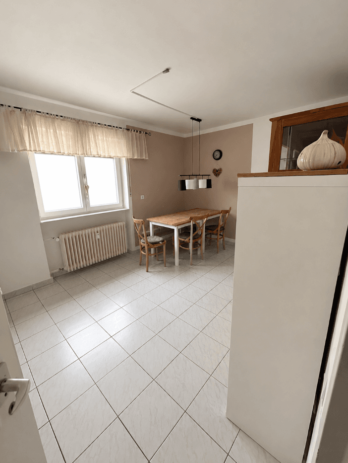 Prenájom bytu 2-izbový 70 m², Altenstädter Weg 5, Limeshain, Hesensko Prenájom bytu 2-izbový 70 m², Altenstädter Weg 5, Limeshain, Hesensko