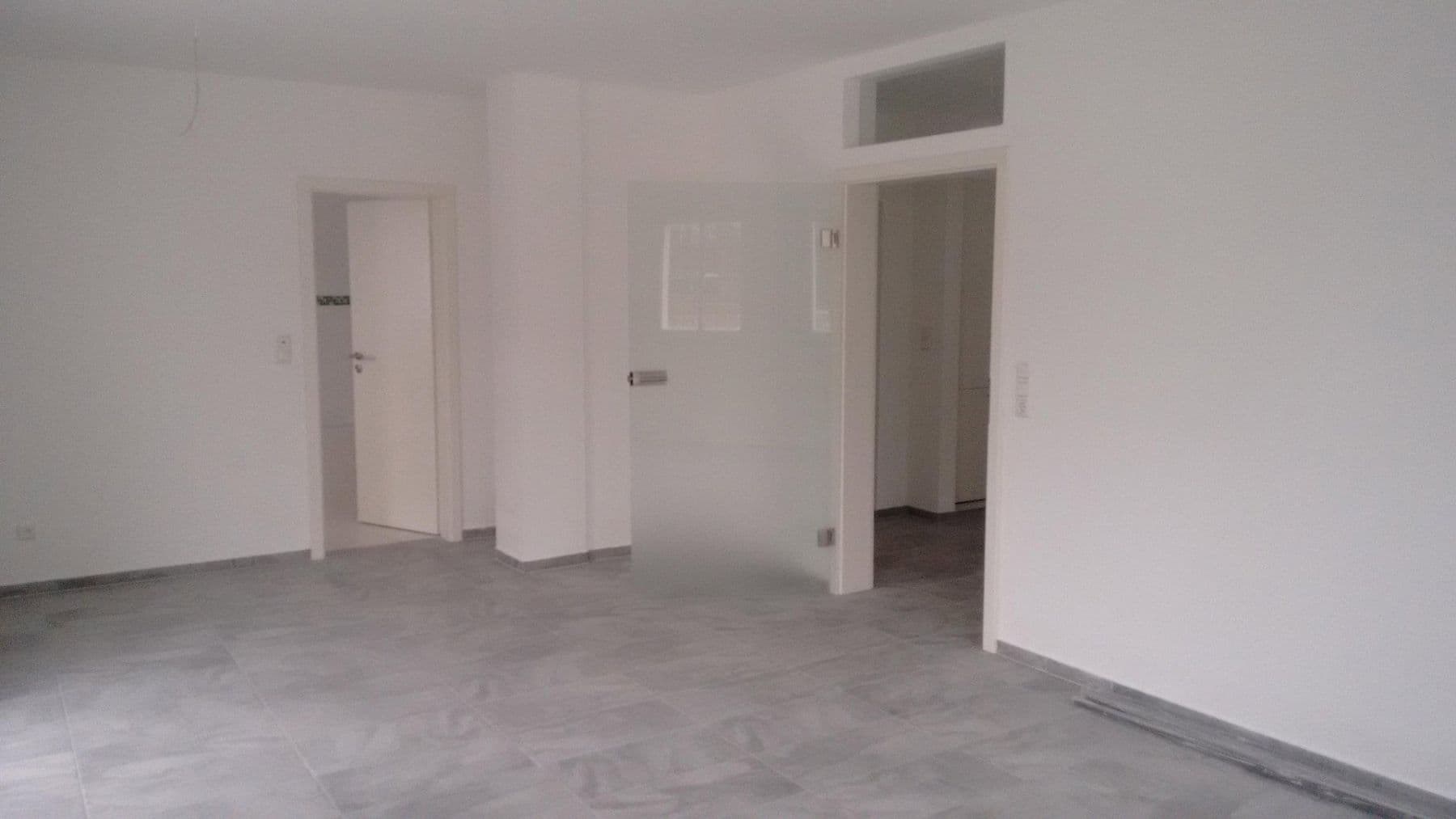 Predaj domu 240 m², pozemok 301 m², Hochheim, Hesensko Predaj domu 240 m², pozemok 301 m², Hochheim, Hesensko