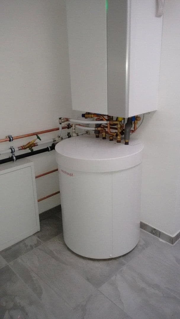 Predaj domu 240 m², pozemok 301 m², Hochheim, Hesensko Predaj domu 240 m², pozemok 301 m², Hochheim, Hesensko