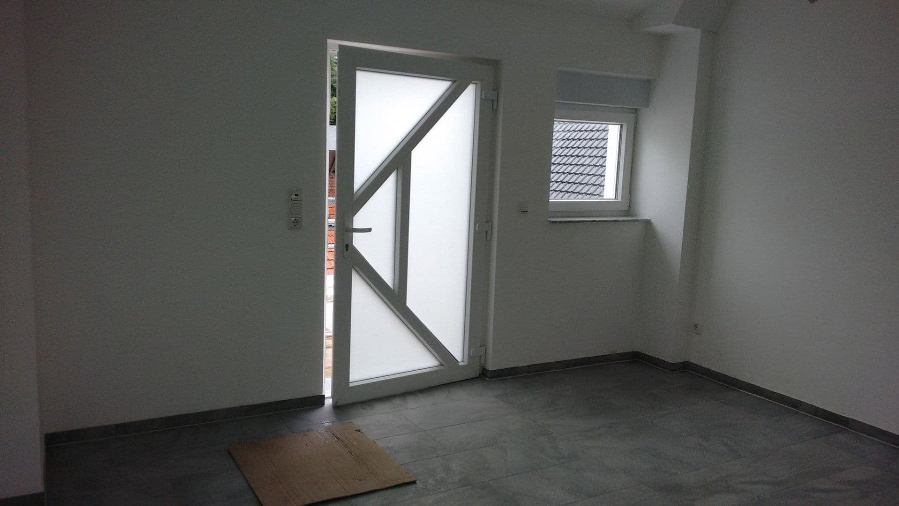 Predaj domu 240 m², pozemok 301 m², Hochheim, Hesensko Predaj domu 240 m², pozemok 301 m², Hochheim, Hesensko
