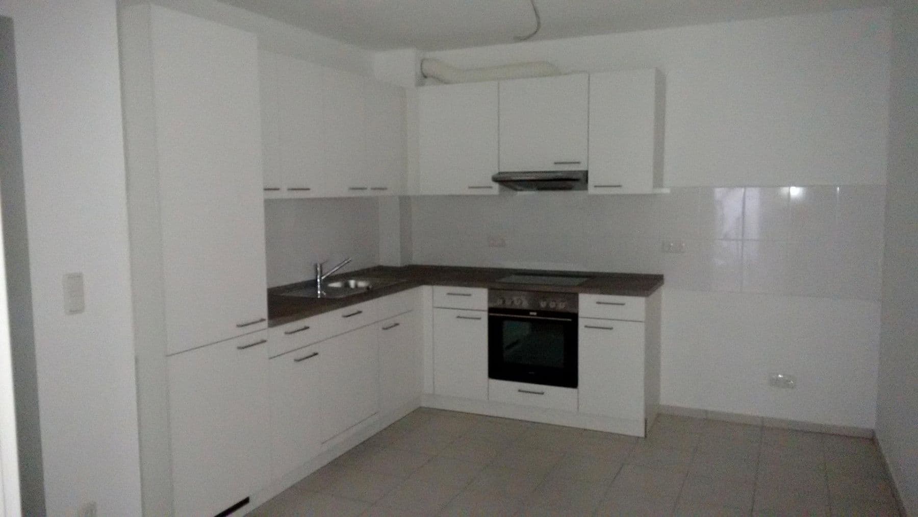 Predaj domu 240 m², pozemok 301 m², Hochheim, Hesensko Predaj domu 240 m², pozemok 301 m², Hochheim, Hesensko