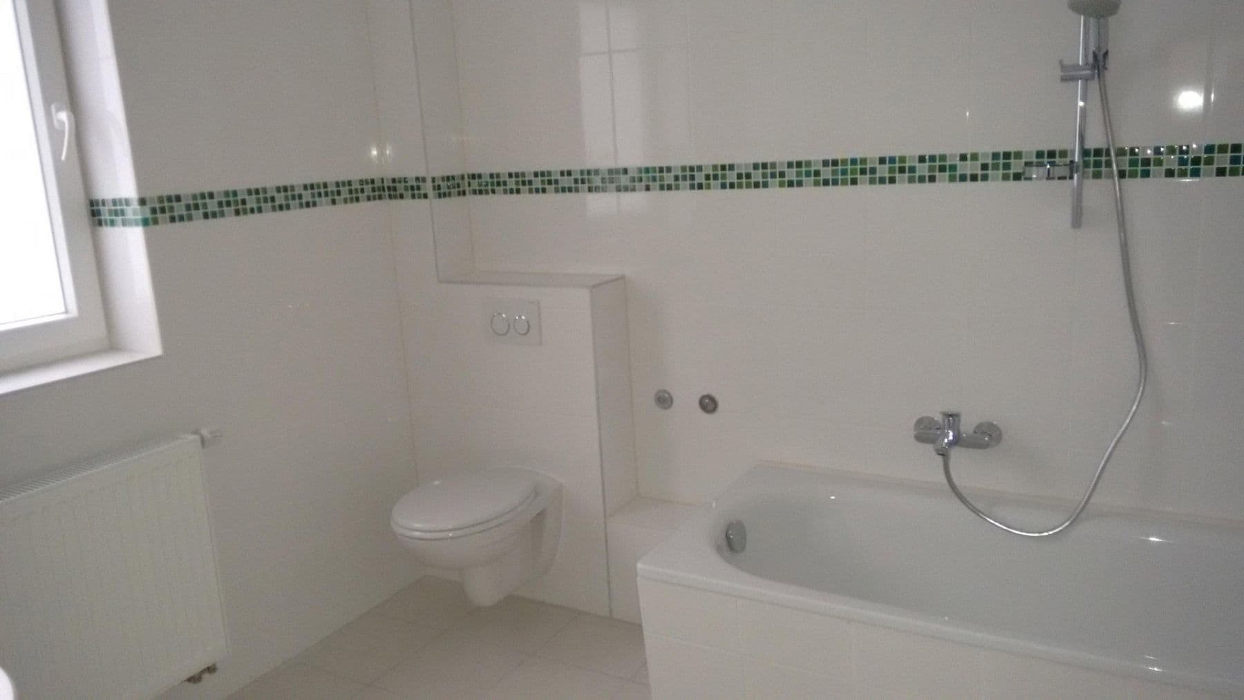 Predaj domu 240 m², pozemok 301 m², Hochheim, Hesensko Predaj domu 240 m², pozemok 301 m², Hochheim, Hesensko