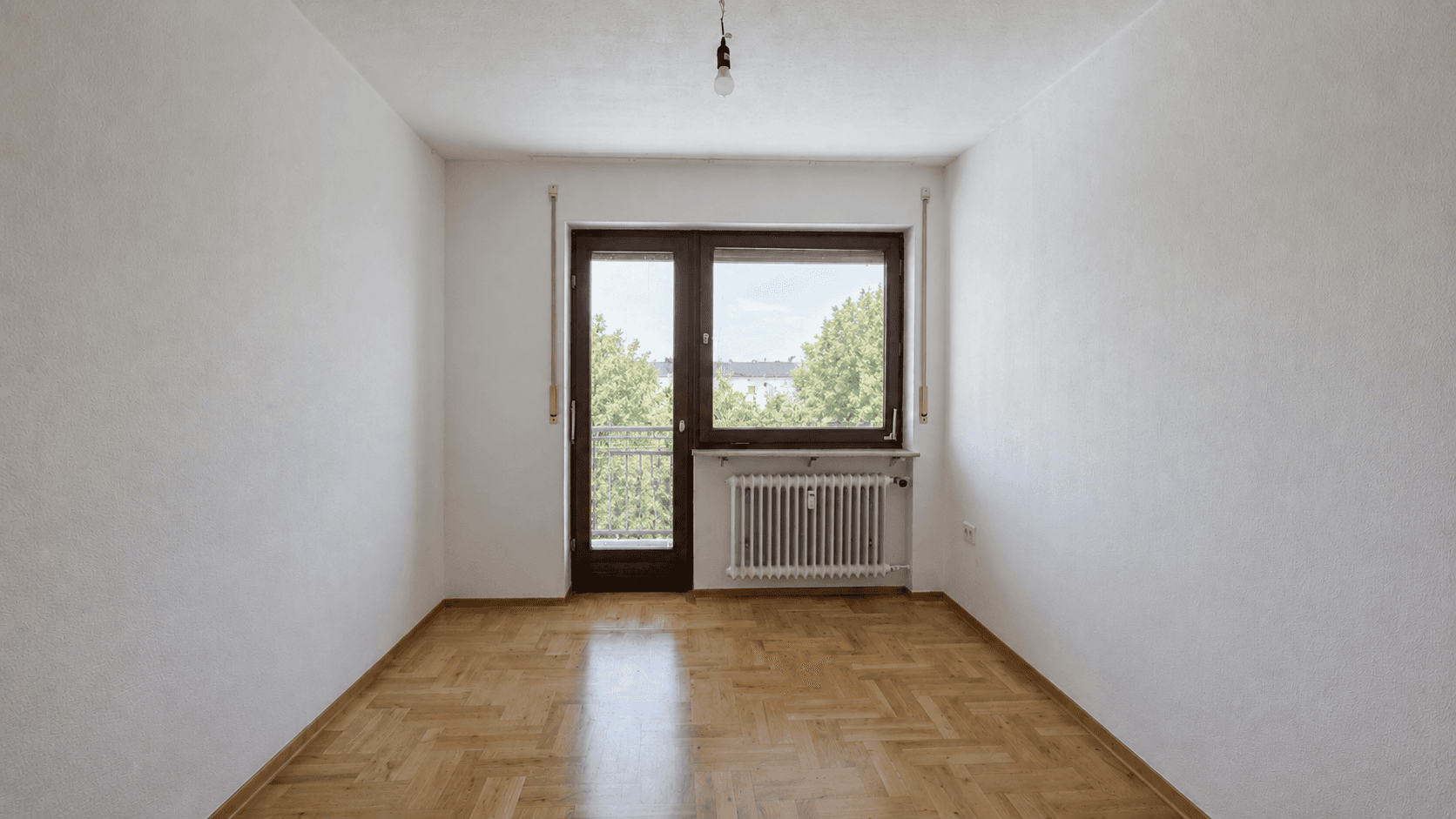 Prenájom bytu 5-izbový 124 m², Illingen, Bádensko-Wurttembersko Prenájom bytu 5-izbový 124 m², Illingen, Bádensko-Wurttembersko