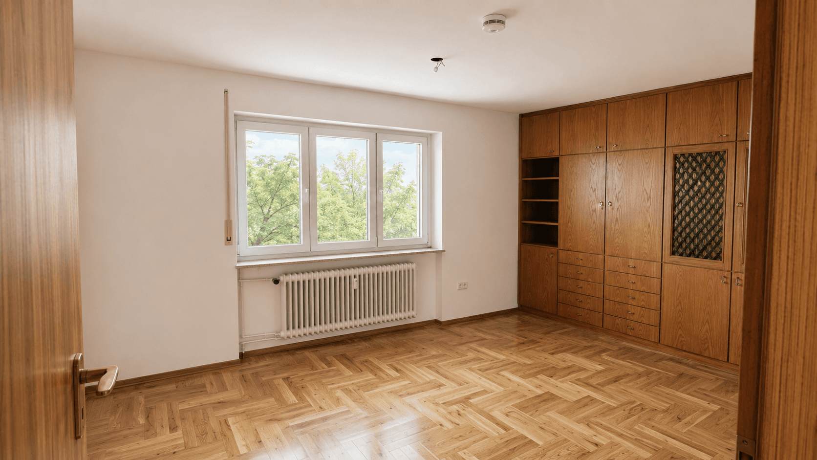 Prenájom bytu 5-izbový 124 m², Illingen, Bádensko-Wurttembersko Prenájom bytu 5-izbový 124 m², Illingen, Bádensko-Wurttembersko