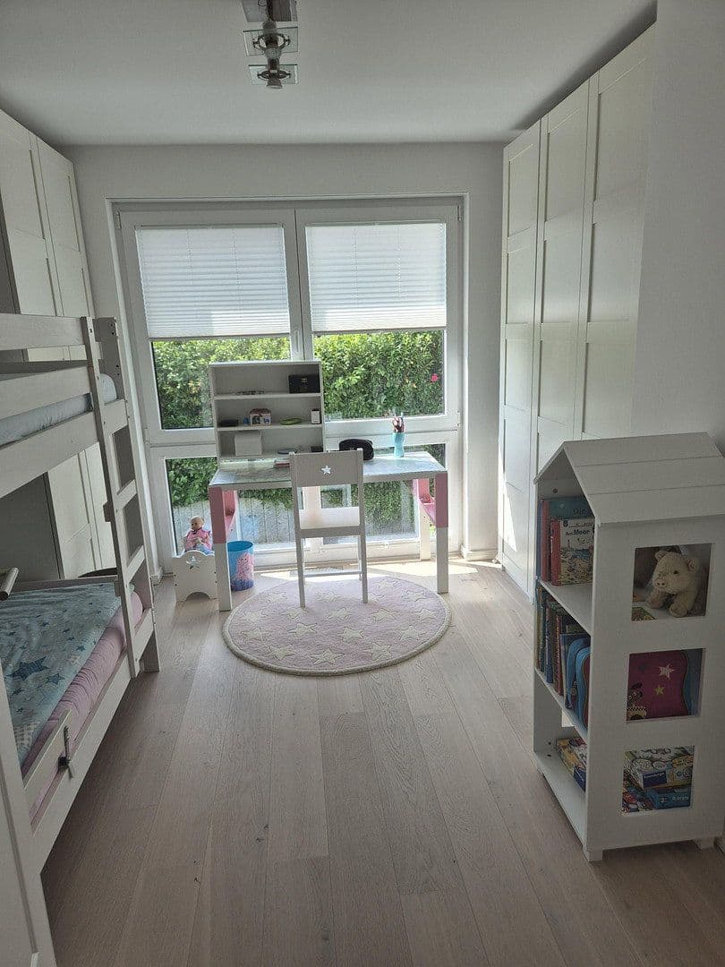Predaj domu 165 m², pozemok 560 m², Ahrensburg, Šlezvicko-Holštajnsko Predaj domu 165 m², pozemok 560 m², Ahrensburg, Šlezvicko-Holštajnsko