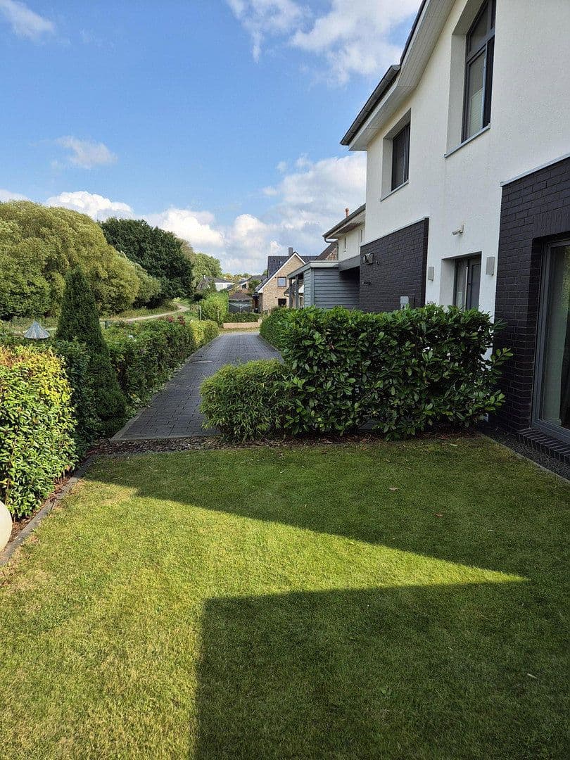 Predaj domu 165 m², pozemok 560 m², Ahrensburg, Šlezvicko-Holštajnsko Predaj domu 165 m², pozemok 560 m², Ahrensburg, Šlezvicko-Holštajnsko