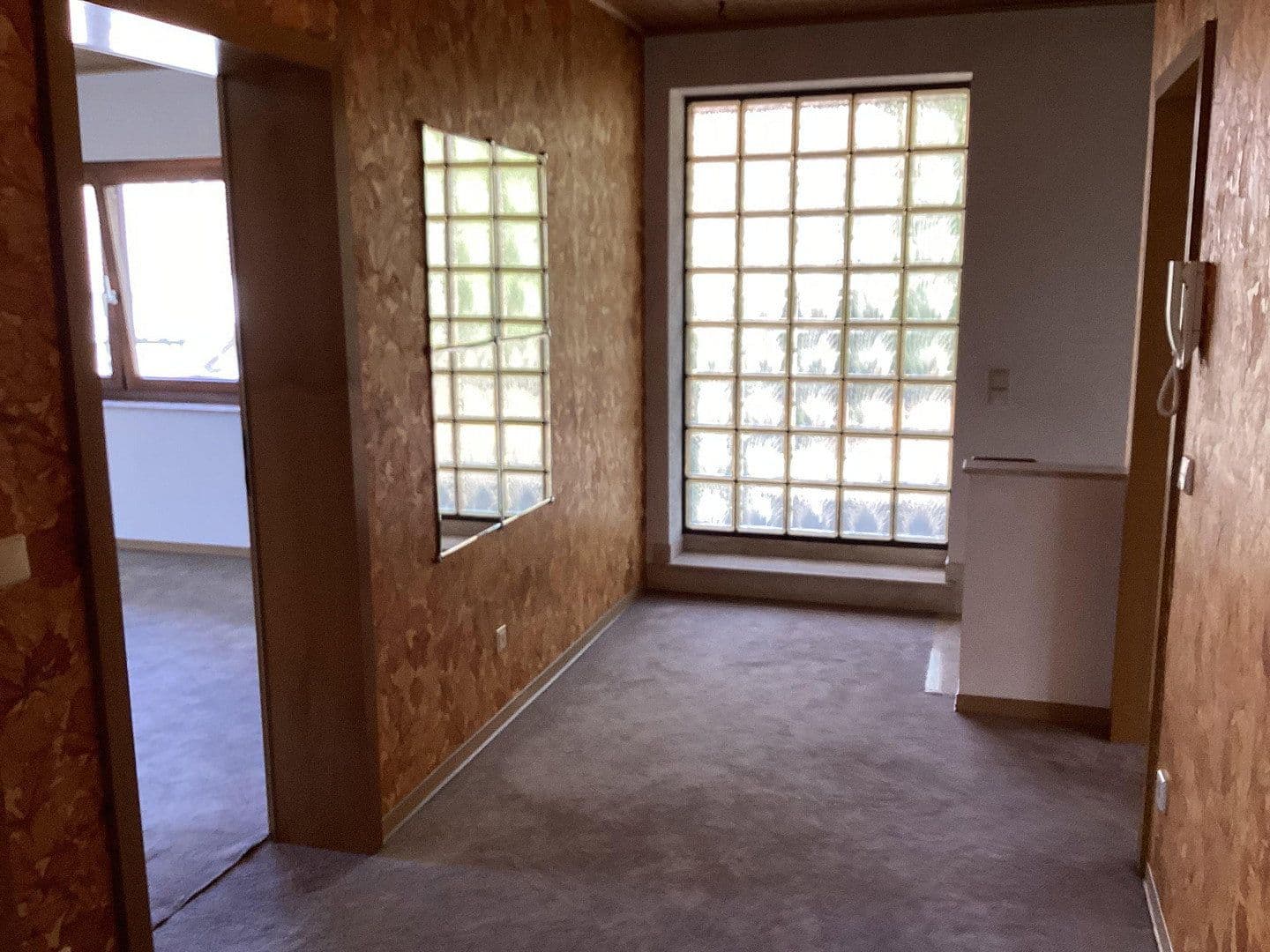 Predaj domu 195 m², pozemok 408 m², Ingelheim am Rhein, Porýnie-Falcko Predaj domu 195 m², pozemok 408 m², Ingelheim am Rhein, Porýnie-Falcko