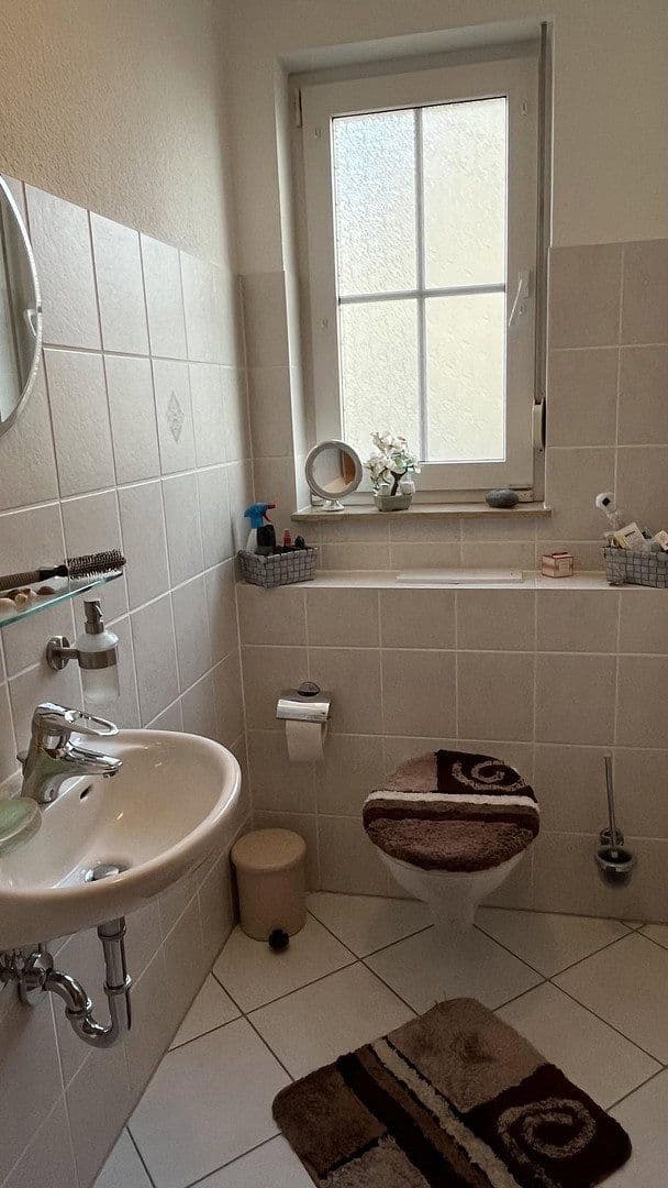 Predaj domu 130 m², pozemok 587 m², Leuna, Sasko-Anhaltsko Predaj domu 130 m², pozemok 587 m², Leuna, Sasko-Anhaltsko