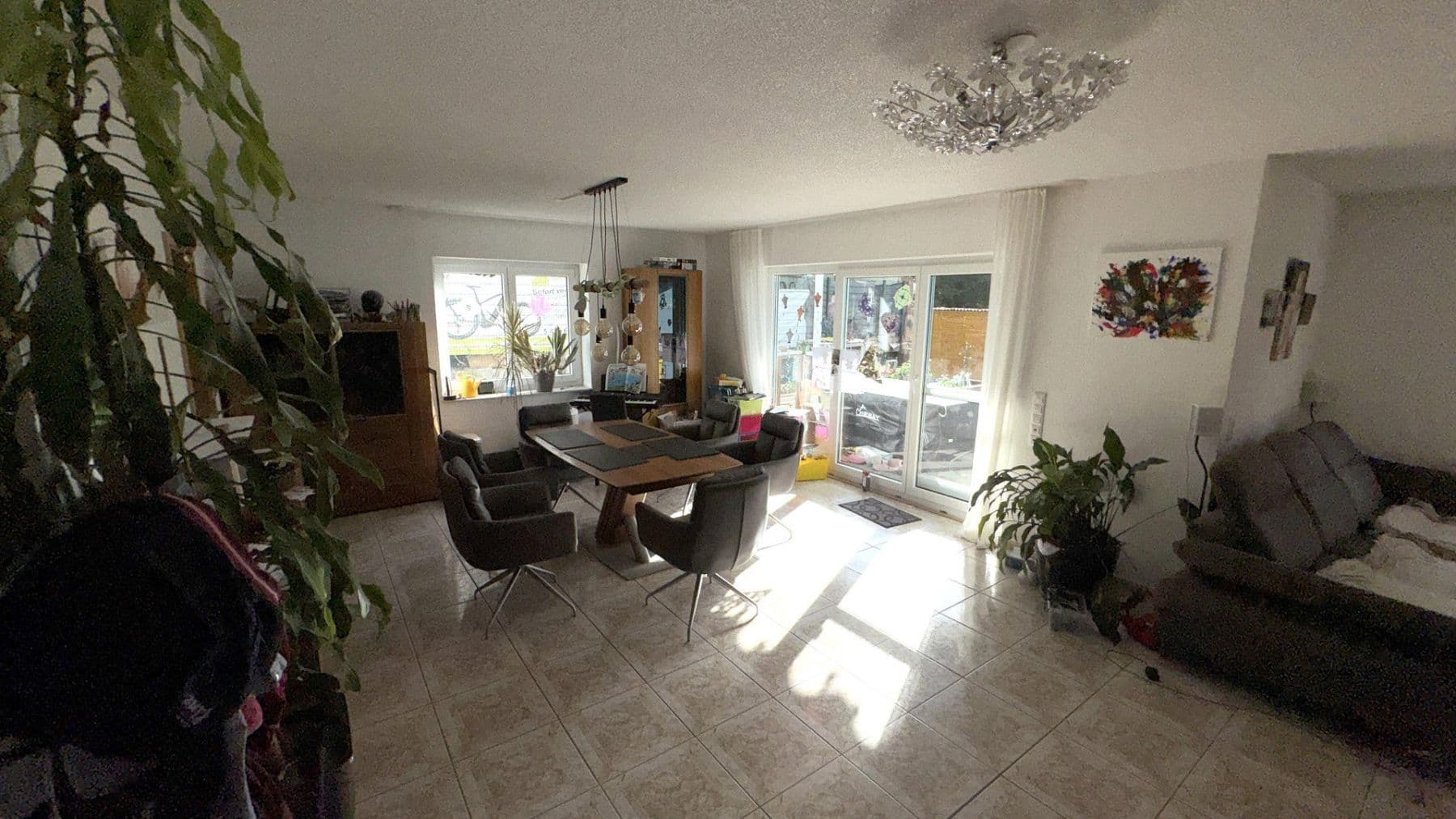 Predaj domu 260 m², pozemok 527 m², Grenzach-Wyhlen, Bádensko-Wurttembersko Predaj domu 260 m², pozemok 527 m², Grenzach-Wyhlen, Bádensko-Wurttembersko