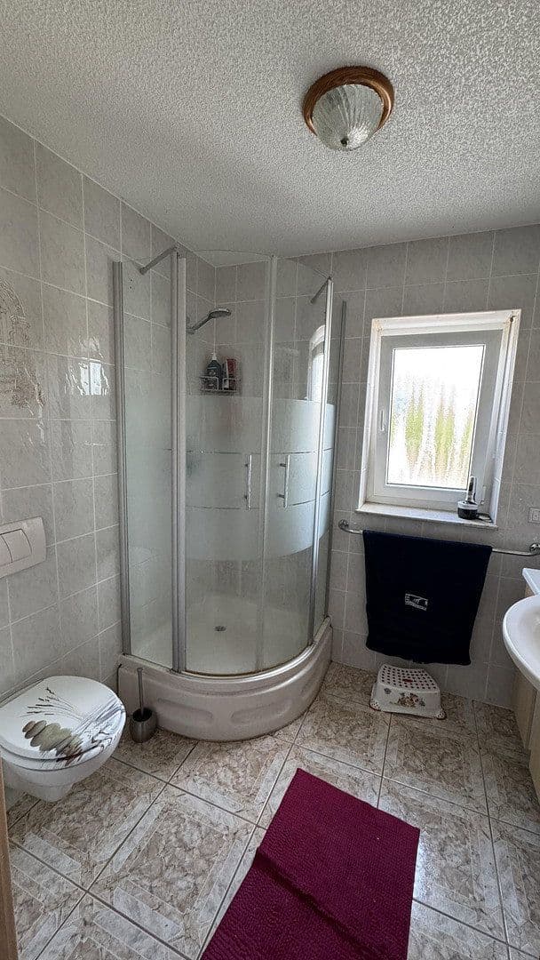 Predaj domu 260 m², pozemok 527 m², Grenzach-Wyhlen, Bádensko-Wurttembersko Predaj domu 260 m², pozemok 527 m², Grenzach-Wyhlen, Bádensko-Wurttembersko
