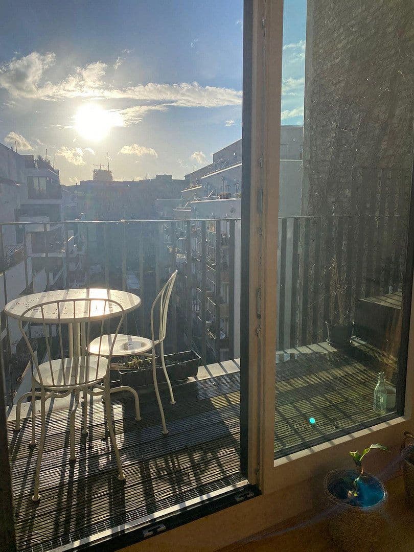 Predaj bytu 3-izbový 81 m², Berlin, Berlín Predaj bytu 3-izbový 81 m², Berlin, Berlín