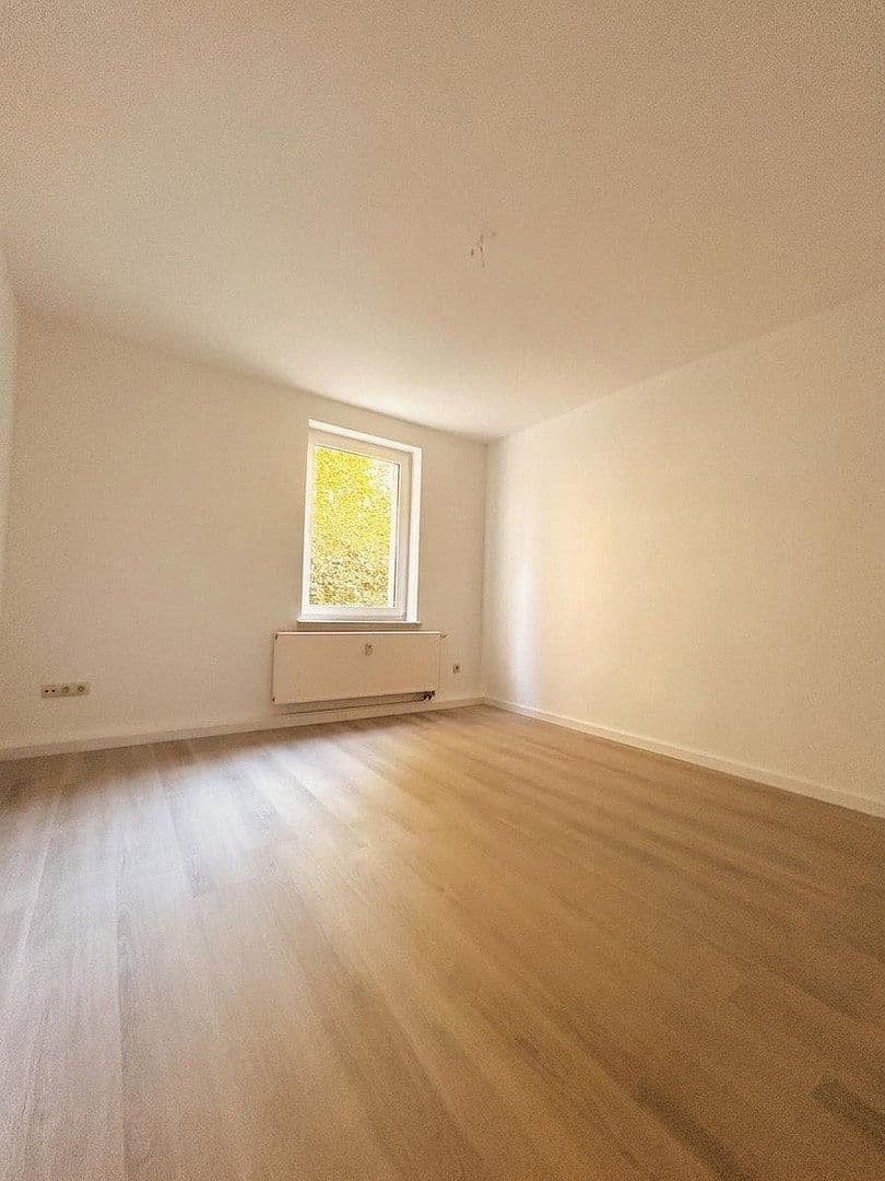 Prenájom bytu 2-izbový 43 m², Hallesche Straße 13, Dessau-Roßlau, Sasko-Anhaltsko Prenájom bytu 2-izbový 43 m², Hallesche Straße 13, Dessau-Roßlau, Sasko-Anhaltsko