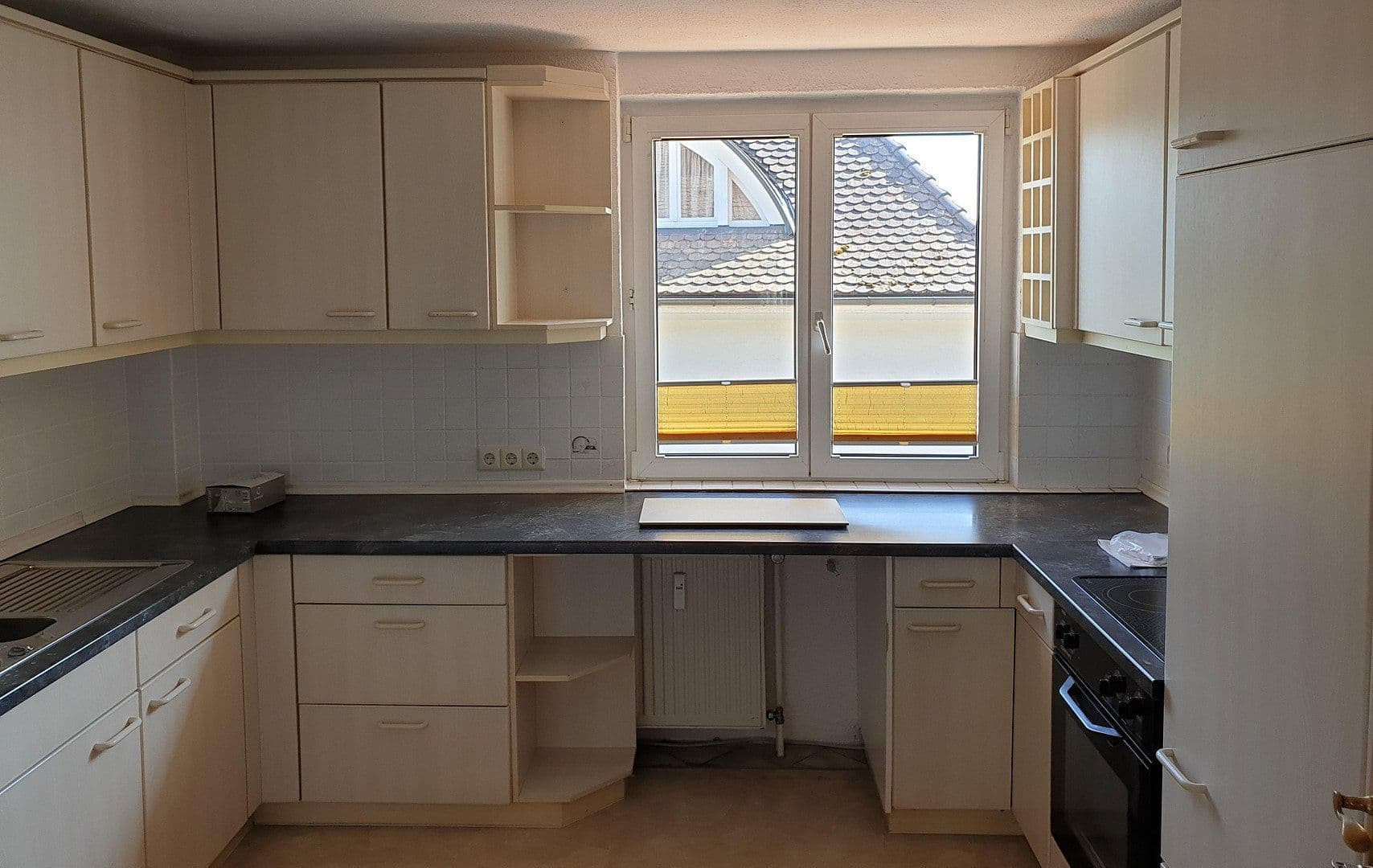 Prenájom bytu 4-izbový 108 m², Stockach, Bádensko-Wurttembersko Prenájom bytu 4-izbový 108 m², Stockach, Bádensko-Wurttembersko