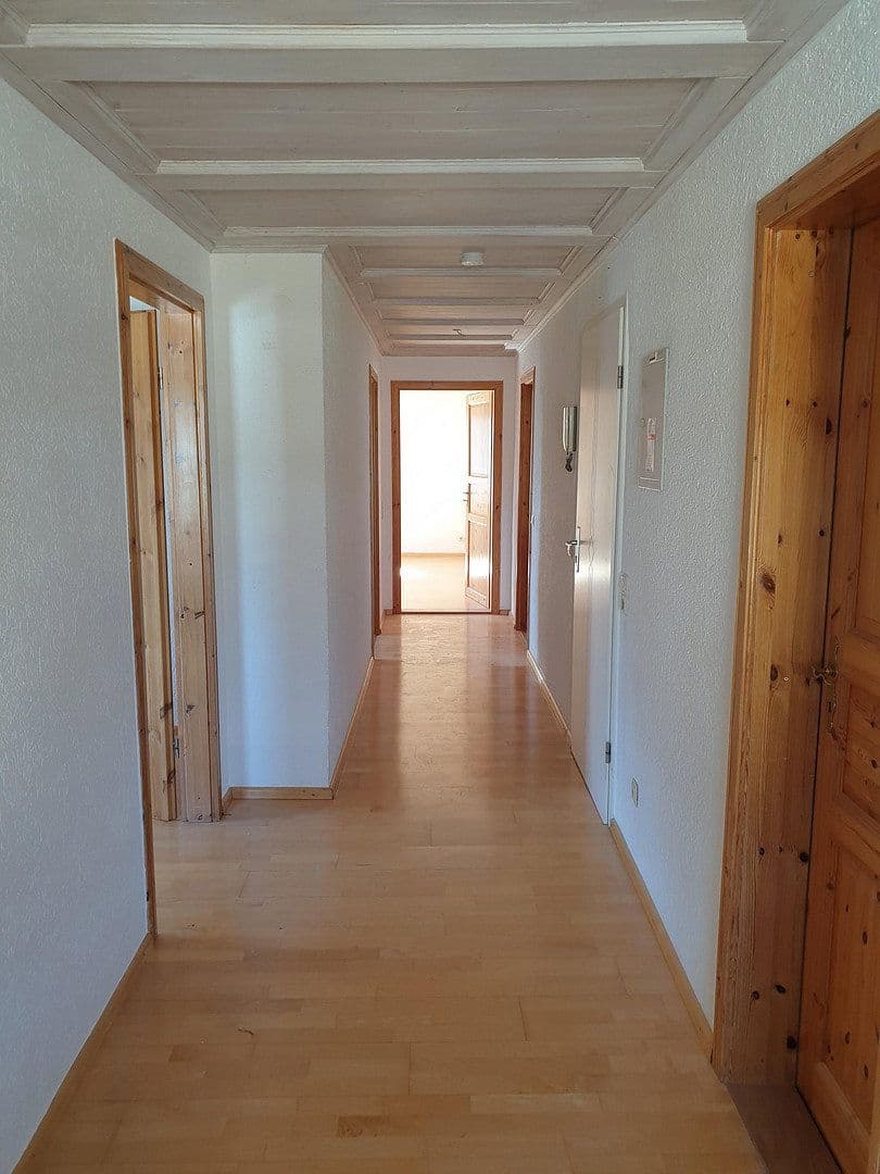 Prenájom bytu 4-izbový 108 m², Stockach, Bádensko-Wurttembersko Prenájom bytu 4-izbový 108 m², Stockach, Bádensko-Wurttembersko