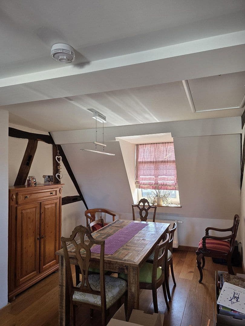 Prenájom bytu 3-izbový 87 m², Reinheim, Hesensko Prenájom bytu 3-izbový 87 m², Reinheim, Hesensko