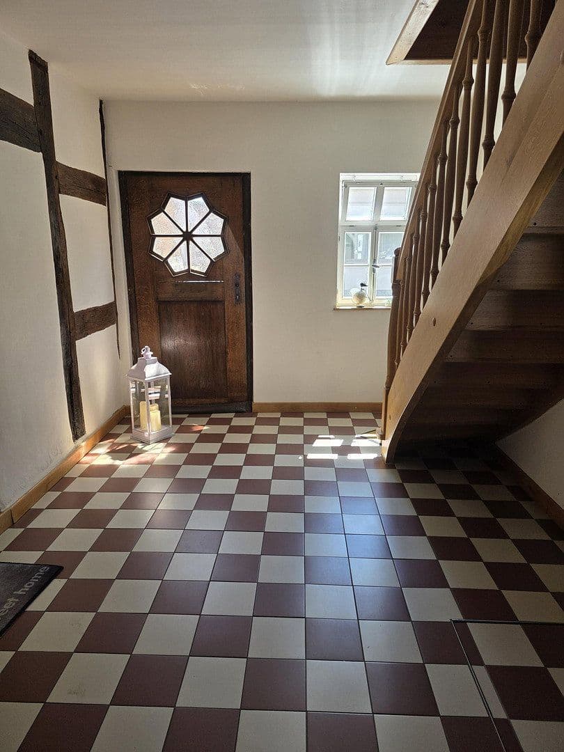 Prenájom bytu 3-izbový 87 m², Reinheim, Hesensko Prenájom bytu 3-izbový 87 m², Reinheim, Hesensko