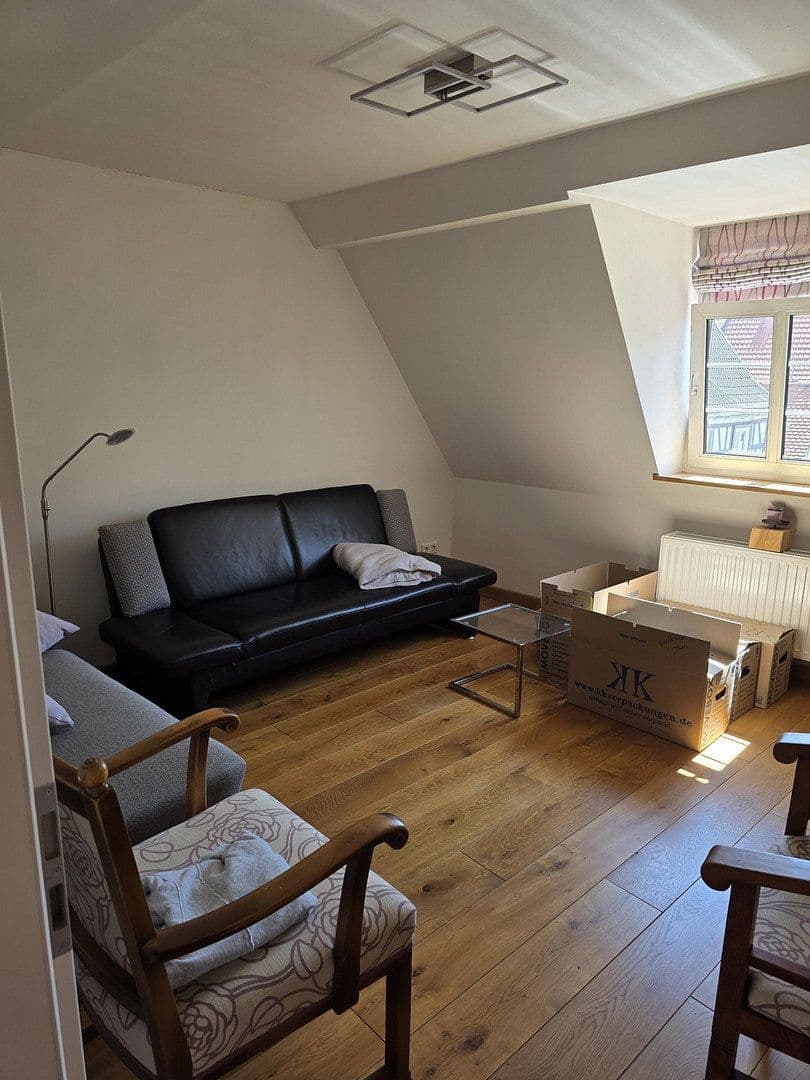 Prenájom bytu 3-izbový 87 m², Reinheim, Hesensko Prenájom bytu 3-izbový 87 m², Reinheim, Hesensko