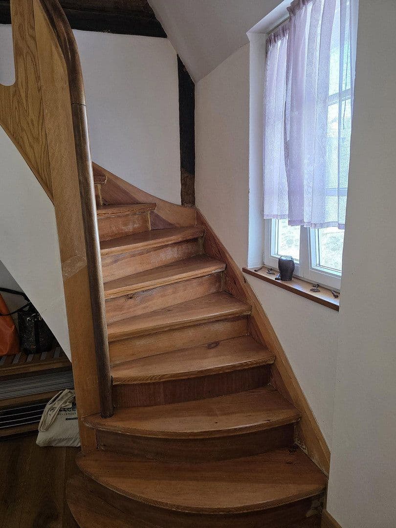Prenájom bytu 3-izbový 87 m², Reinheim, Hesensko Prenájom bytu 3-izbový 87 m², Reinheim, Hesensko