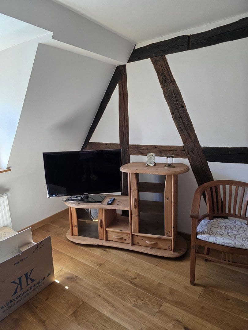 Prenájom bytu 3-izbový 87 m², Reinheim, Hesensko Prenájom bytu 3-izbový 87 m², Reinheim, Hesensko