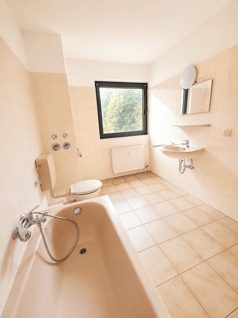 Prenájom bytu 3-izbový 99 m², Hans-Streif-Straße 2, Bad Soden-Salmünster, Hesensko Prenájom bytu 3-izbový 99 m², Hans-Streif-Straße 2, Bad Soden-Salmünster, Hesensko