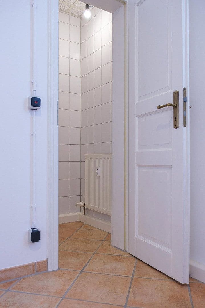 Prenájom bytu 3-izbový 90 m², Mannheim, Bádensko-Wurttembersko Prenájom bytu 3-izbový 90 m², Mannheim, Bádensko-Wurttembersko