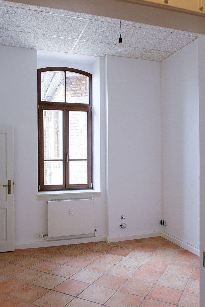 Prenájom bytu 3-izbový 90 m², Mannheim, Bádensko-Wurttembersko Prenájom bytu 3-izbový 90 m², Mannheim, Bádensko-Wurttembersko