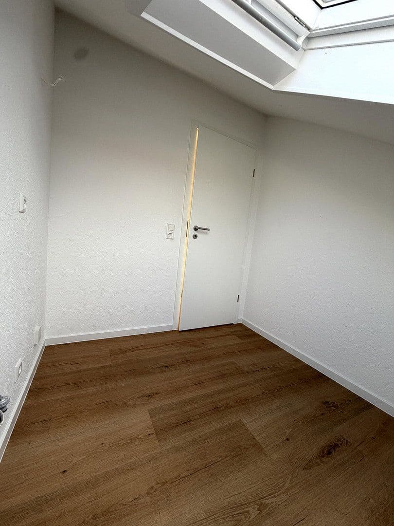 Prenájom bytu 2-izbový 59 m², Hölzernerstrasse 14, Eberstadt, Bádensko-Wurttembersko Prenájom bytu 2-izbový 59 m², Hölzernerstrasse 14, Eberstadt, Bádensko-Wurttembersko
