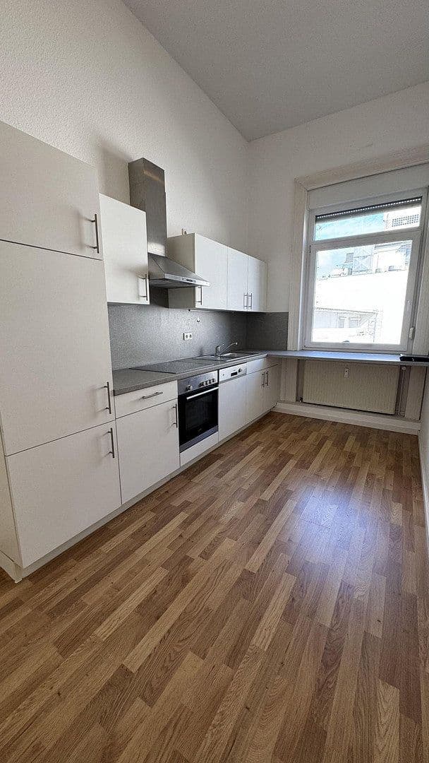Prenájom bytu 1-izbový 48 m², Friedrichstrasse 47, Wiesbaden-Innenstadt, Hesensko Prenájom bytu 1-izbový 48 m², Friedrichstrasse 47, Wiesbaden-Innenstadt, Hesensko