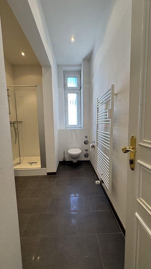 Prenájom bytu 1-izbový 48 m², Friedrichstrasse 47, Wiesbaden-Innenstadt, Hesensko Prenájom bytu 1-izbový 48 m², Friedrichstrasse 47, Wiesbaden-Innenstadt, Hesensko