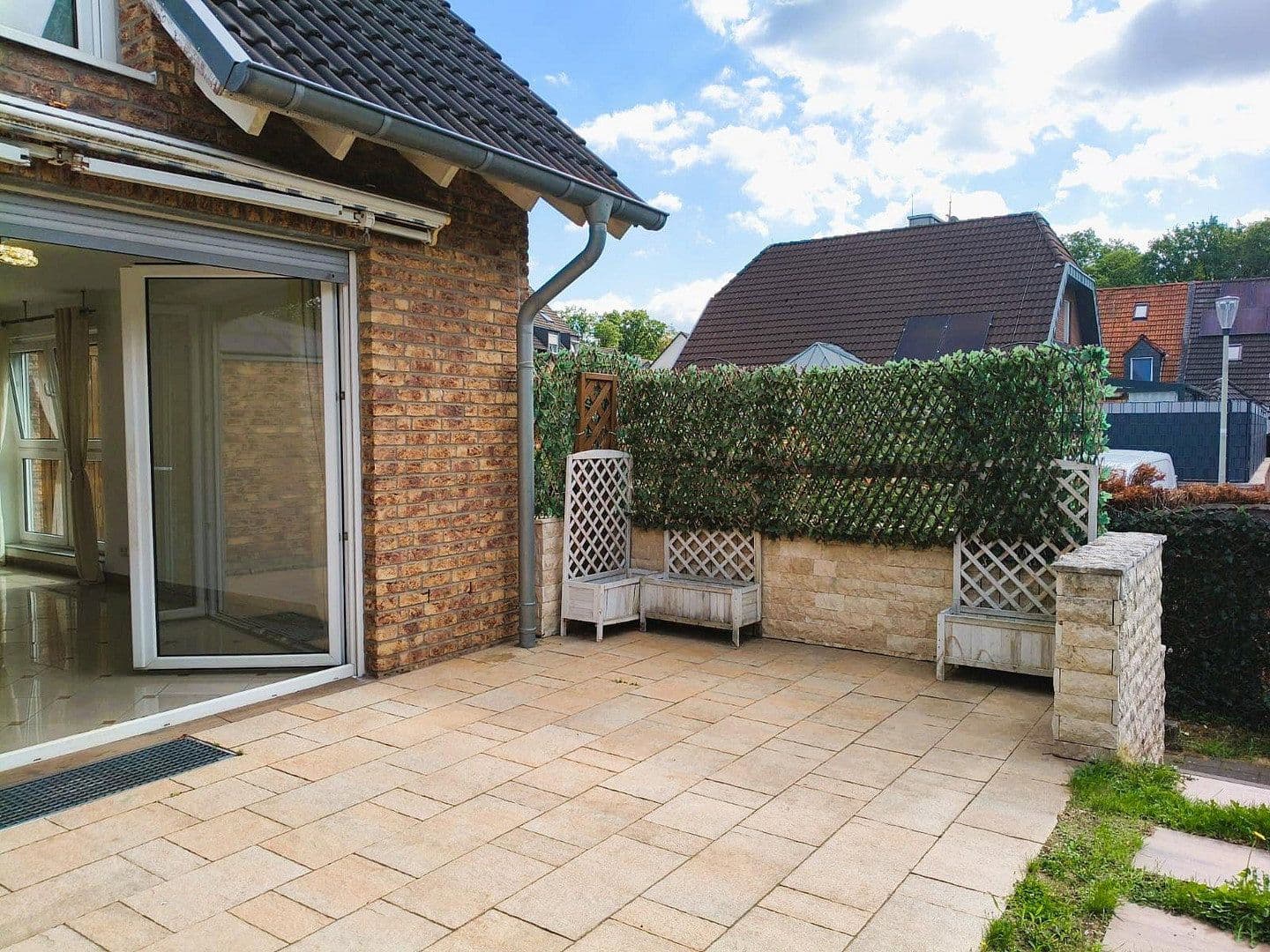 Predaj domu 140 m², pozemok 289 m², Ginsterweg 5, Erkrath, Severné Porýnie - Westfálsko Predaj domu 140 m², pozemok 289 m², Ginsterweg 5, Erkrath, Severné Porýnie - Westfálsko