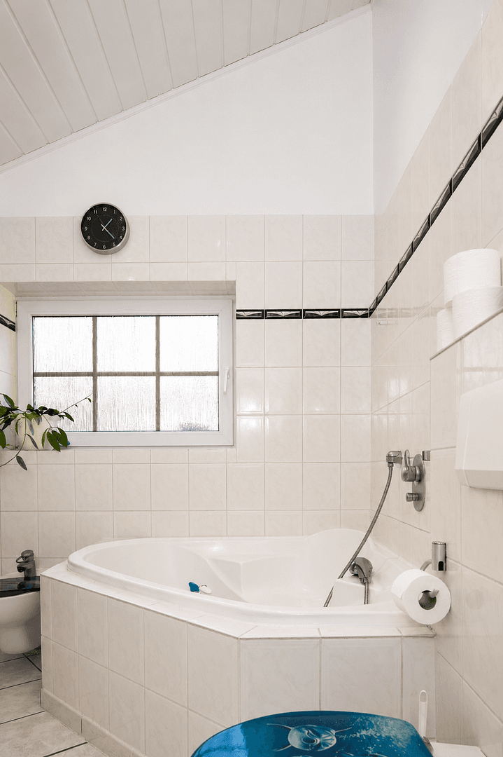 Predaj domu 126 m², pozemok 670 m², Kerpen, Severné Porýnie - Westfálsko Predaj domu 126 m², pozemok 670 m², Kerpen, Severné Porýnie - Westfálsko