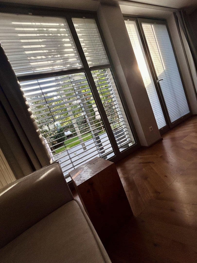 Predaj bytu 4-izbový 100 m², Mannheim, Bádensko-Wurttembersko Predaj bytu 4-izbový 100 m², Mannheim, Bádensko-Wurttembersko