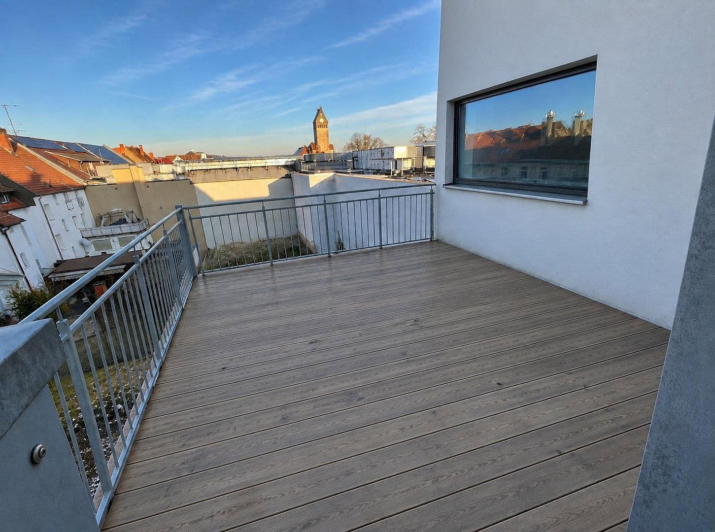Prenájom bytu 4-izbový 130 m², August-Ruf-Straße 4, Singen (Hohentwiel), Bádensko-Wurttembersko Prenájom bytu 4-izbový 130 m², August-Ruf-Straße 4, Singen (Hohentwiel), Bádensko-Wurttembersko