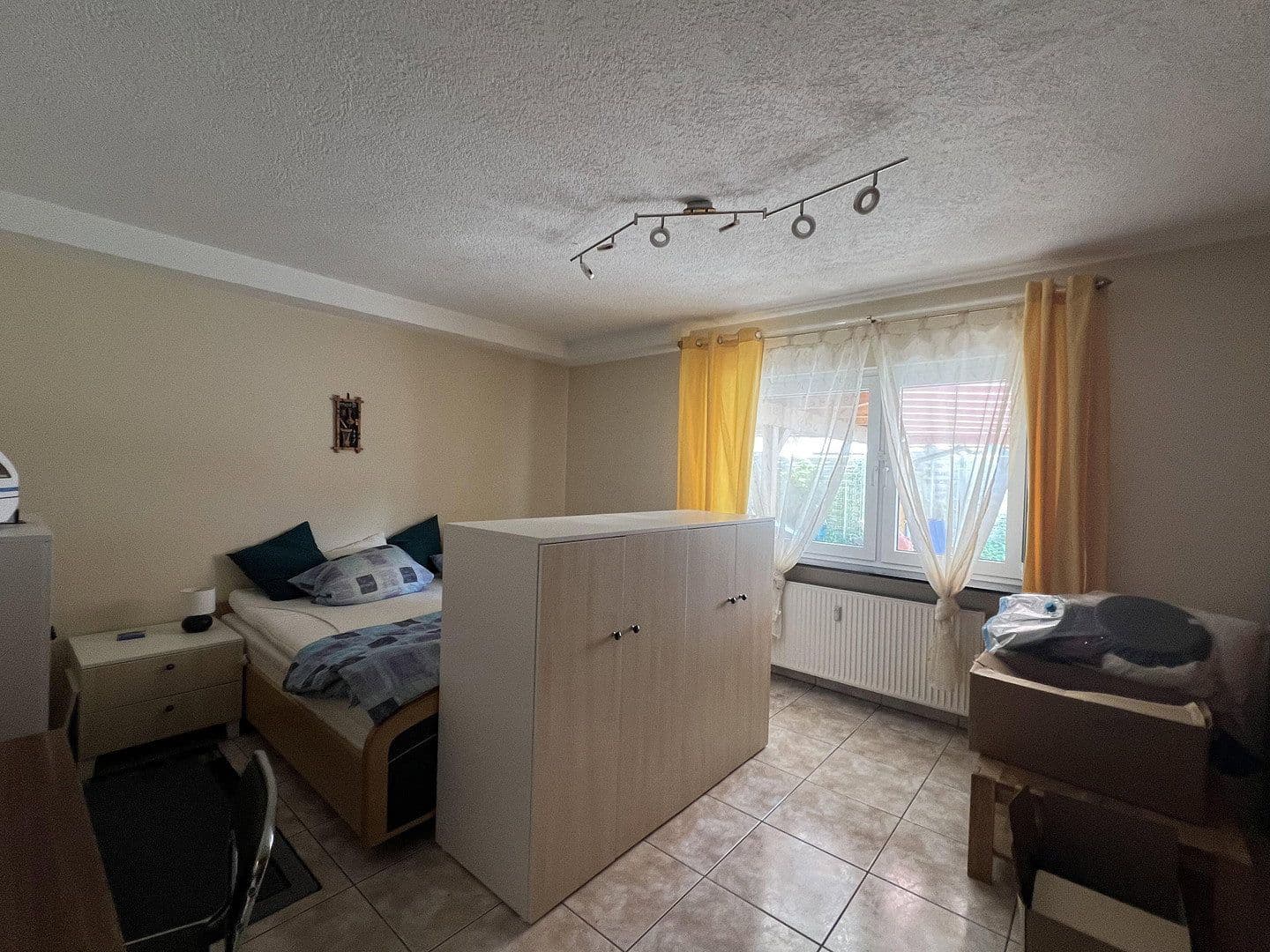 Prenájom bytu 3-izbový 120 m², Kirchardt, Bádensko-Wurttembersko Prenájom bytu 3-izbový 120 m², Kirchardt, Bádensko-Wurttembersko