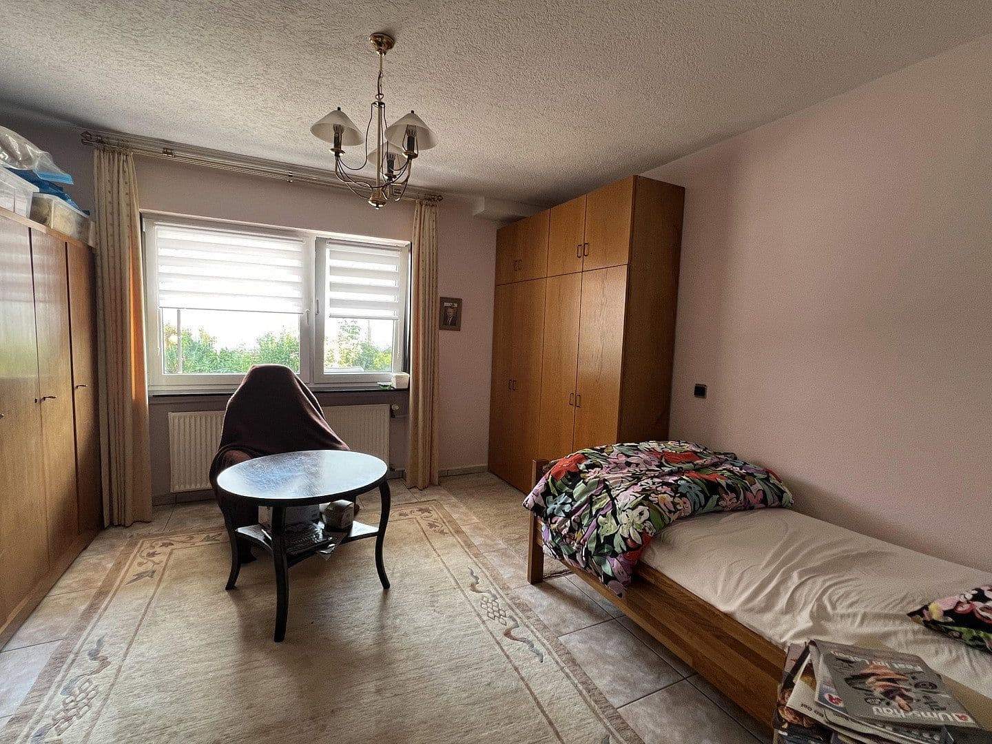 Prenájom bytu 3-izbový 120 m², Kirchardt, Bádensko-Wurttembersko Prenájom bytu 3-izbový 120 m², Kirchardt, Bádensko-Wurttembersko