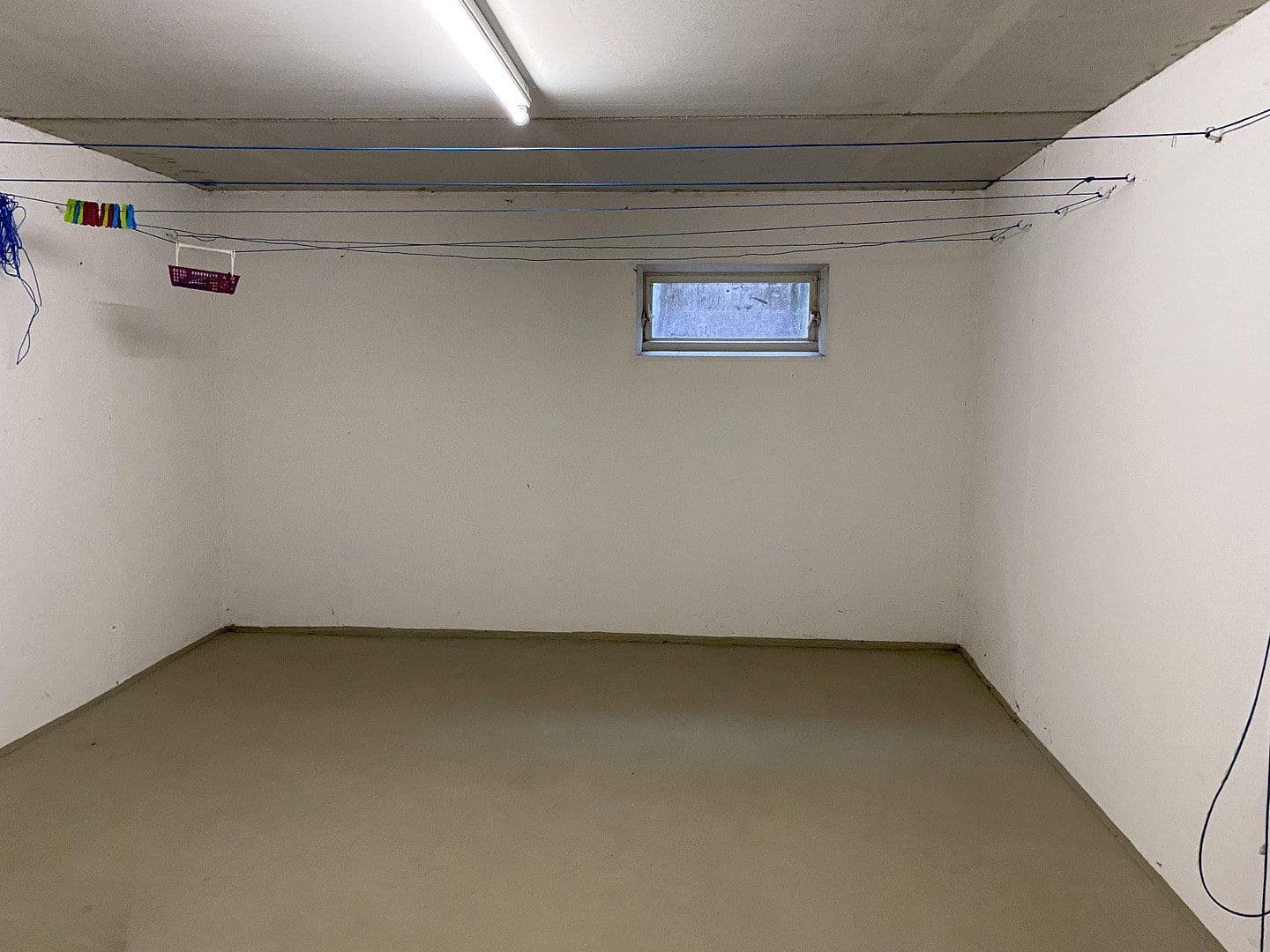 Prenájom bytu 3-izbový 98 m², Schwalbenweg, Bördeland, Sasko-Anhaltsko Prenájom bytu 3-izbový 98 m², Schwalbenweg, Bördeland, Sasko-Anhaltsko