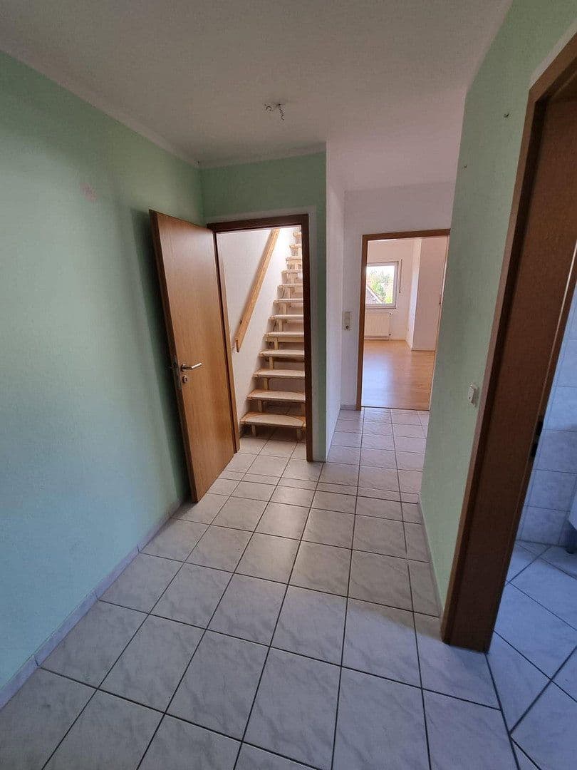 Prenájom bytu 3-izbový 98 m², Schwalbenweg, Bördeland, Sasko-Anhaltsko Prenájom bytu 3-izbový 98 m², Schwalbenweg, Bördeland, Sasko-Anhaltsko