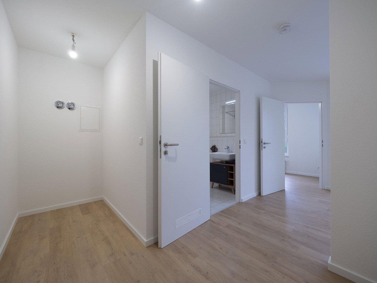 Prenájom bytu 1-izbový 45 m², Waldkirch, Bádensko-Wurttembersko Prenájom bytu 1-izbový 45 m², Waldkirch, Bádensko-Wurttembersko