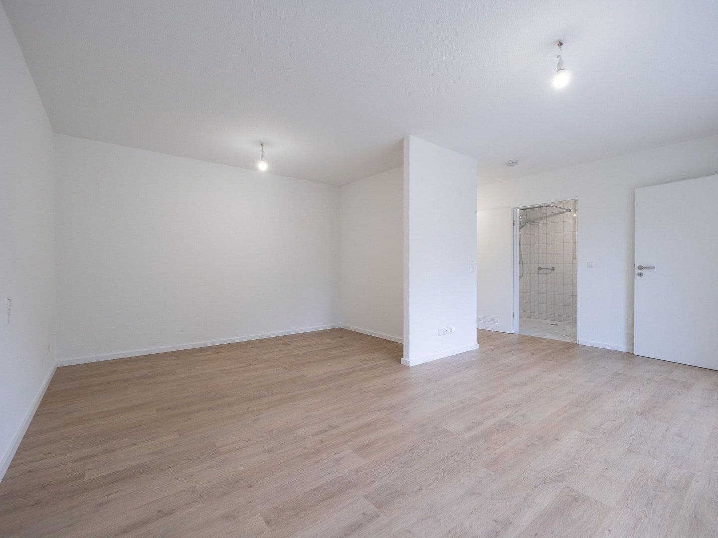 Prenájom bytu 1-izbový 45 m², Waldkirch, Bádensko-Wurttembersko Prenájom bytu 1-izbový 45 m², Waldkirch, Bádensko-Wurttembersko