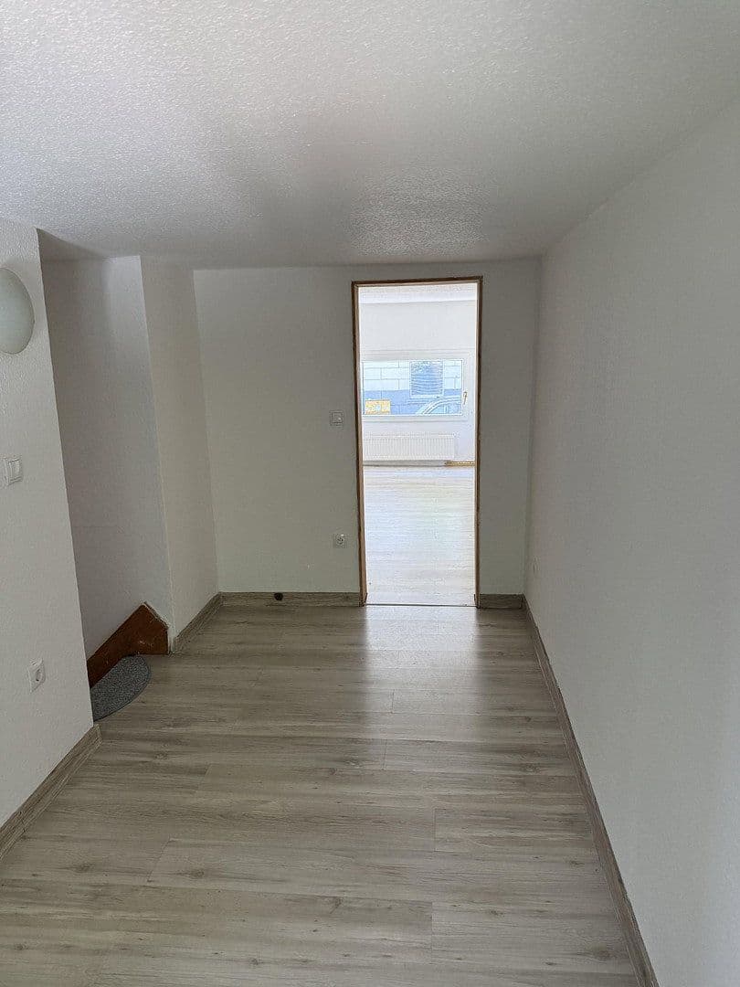 Prenájom bytu 2-izbový 49 m², Schwarzbach 82, Wuppertal, Severné Porýnie - Westfálsko Prenájom bytu 2-izbový 49 m², Schwarzbach 82, Wuppertal, Severné Porýnie - Westfálsko