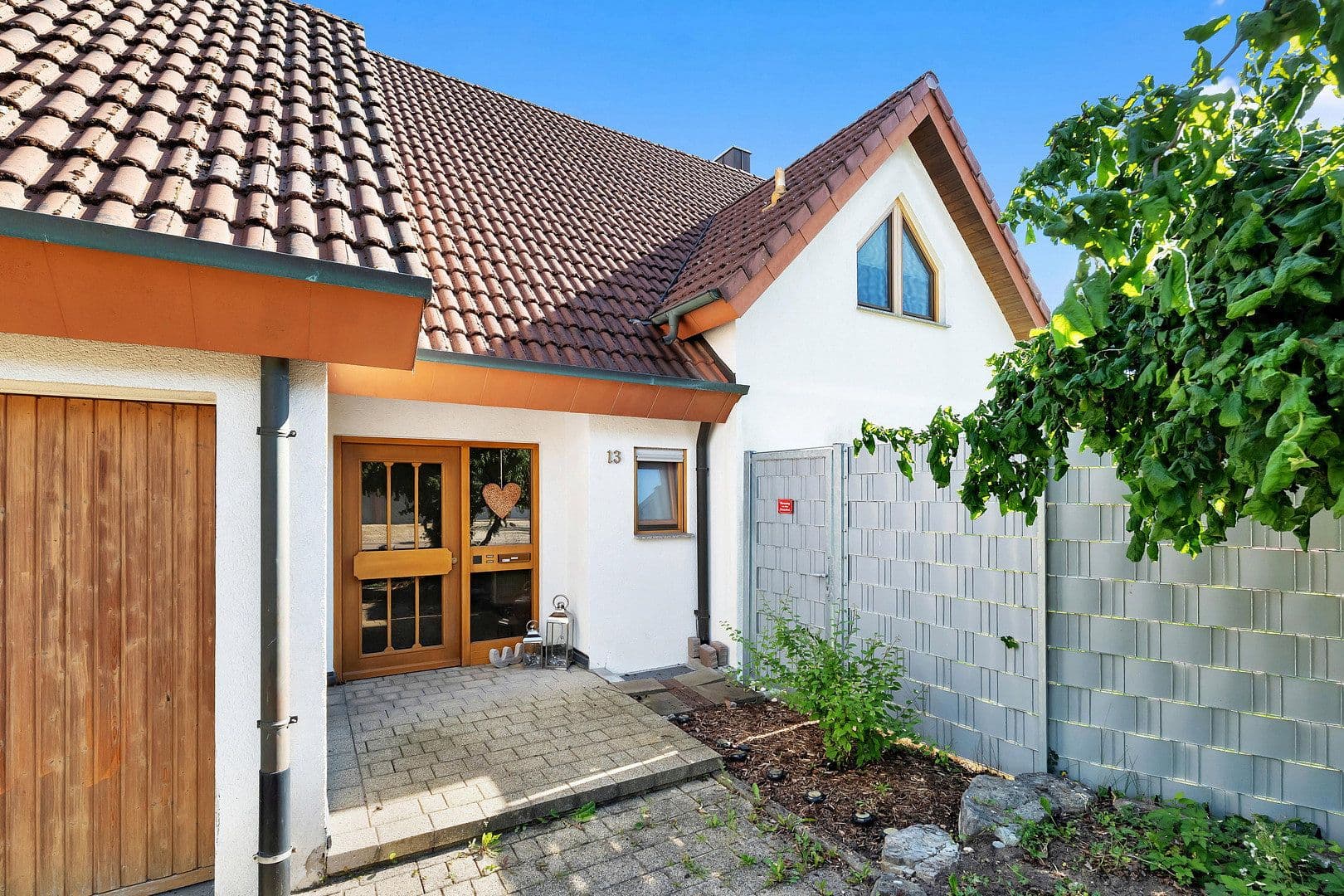 Predaj domu 223 m², pozemok 847 m², Crailsheim, Bádensko-Wurttembersko Predaj domu 223 m², pozemok 847 m², Crailsheim, Bádensko-Wurttembersko