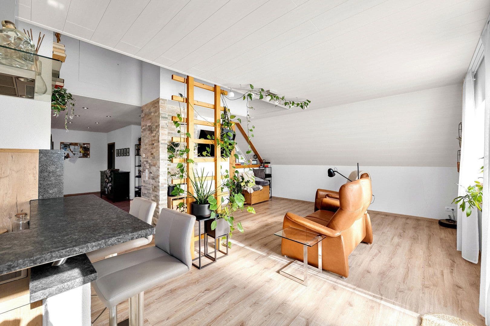 Predaj domu 223 m², pozemok 847 m², Crailsheim, Bádensko-Wurttembersko Predaj domu 223 m², pozemok 847 m², Crailsheim, Bádensko-Wurttembersko