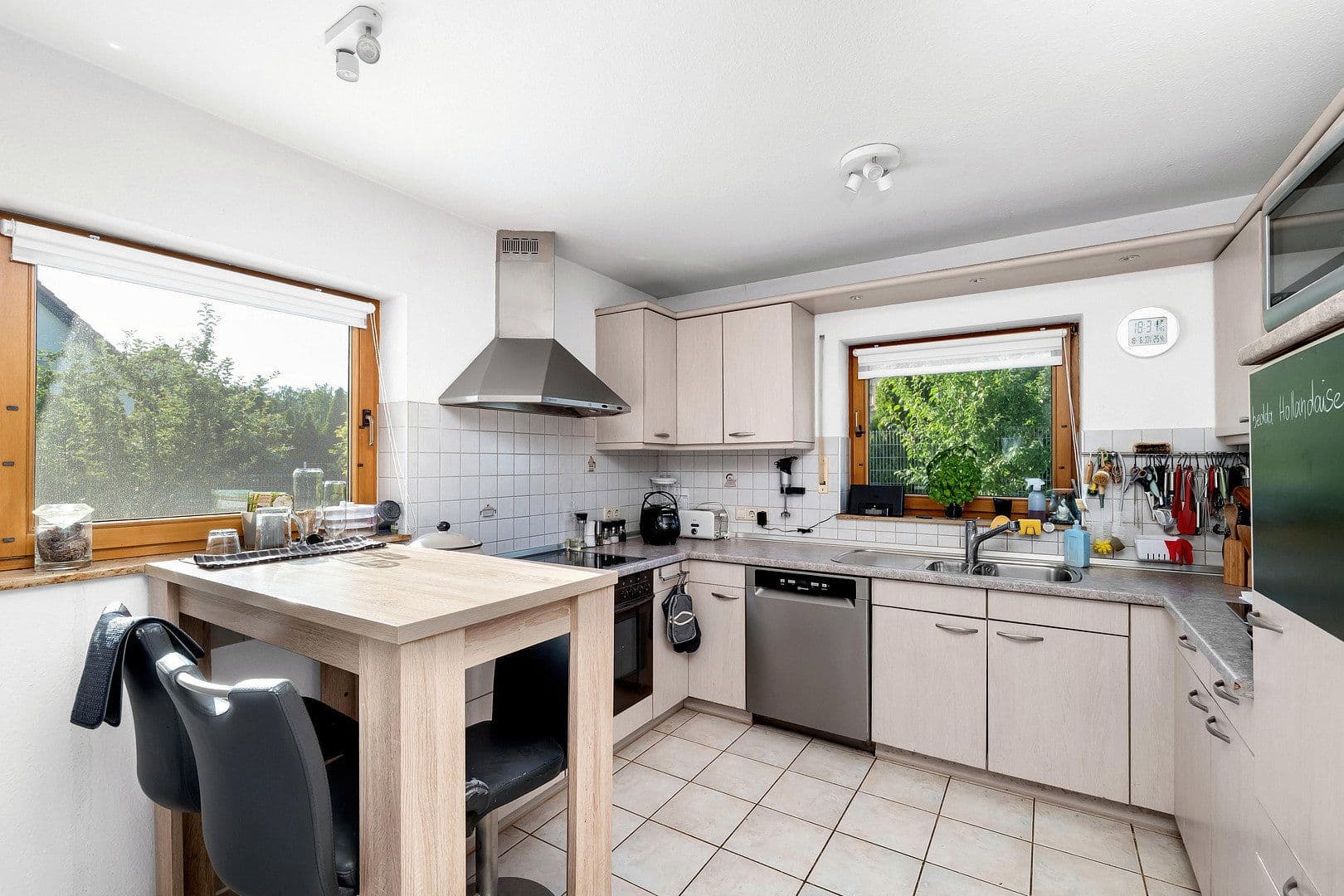 Predaj domu 223 m², pozemok 847 m², Crailsheim, Bádensko-Wurttembersko Predaj domu 223 m², pozemok 847 m², Crailsheim, Bádensko-Wurttembersko
