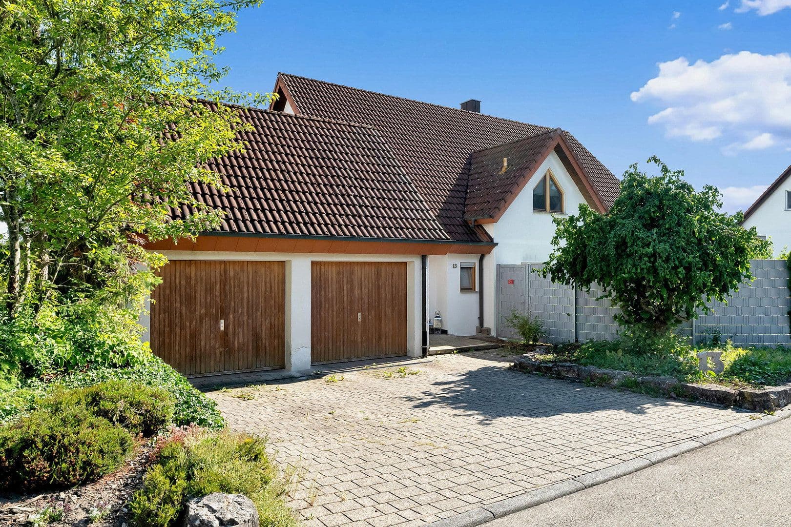 Predaj domu 223 m², pozemok 847 m², Crailsheim, Bádensko-Wurttembersko Predaj domu 223 m², pozemok 847 m², Crailsheim, Bádensko-Wurttembersko
