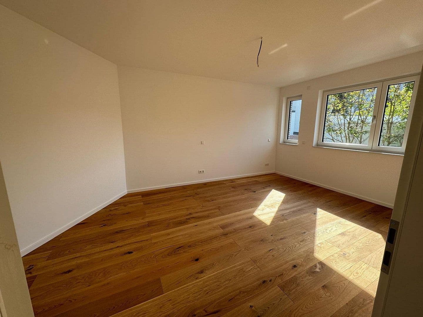 Prenájom bytu 3-izbový 86 m², Köln, Severné Porýnie - Westfálsko Prenájom bytu 3-izbový 86 m², Köln, Severné Porýnie - Westfálsko