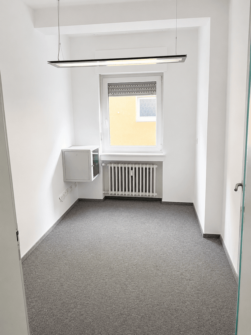Prenájom kancelárie 134 m², Bonn, Severné Porýnie - Westfálsko Prenájom kancelárie 134 m², Bonn, Severné Porýnie - Westfálsko