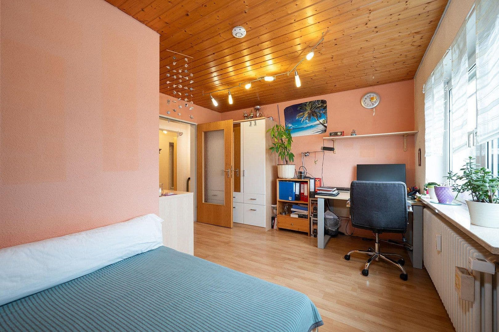Prenájom bytu 5-izbový 120 m², Mezgerwaidring 54, Radolfzell am Bodensee, Bádensko-Wurttembersko Prenájom bytu 5-izbový 120 m², Mezgerwaidring 54, Radolfzell am Bodensee, Bádensko-Wurttembersko