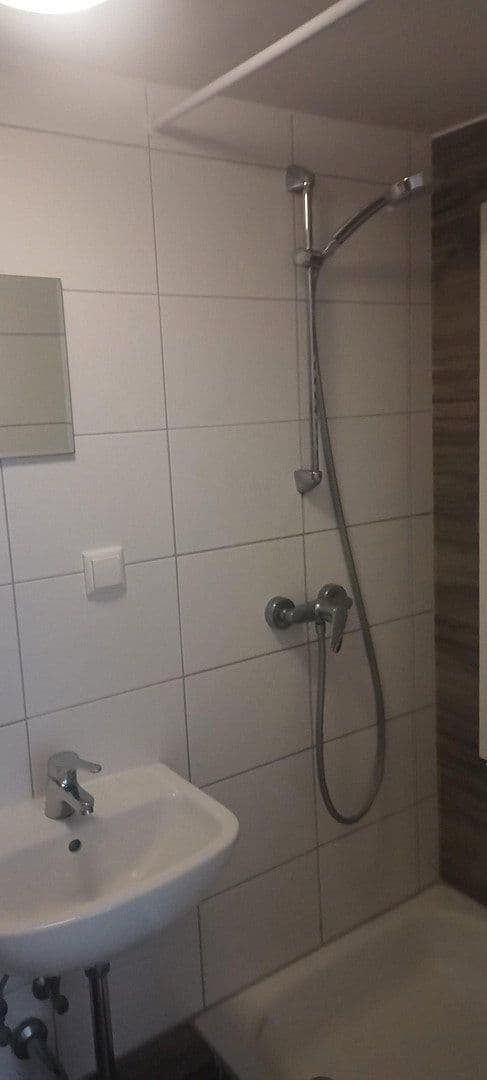 Prenájom bytu 1-izbový 12 m², Löhnhorster Straße, Bremen, Brémy Prenájom bytu 1-izbový 12 m², Löhnhorster Straße, Bremen, Brémy