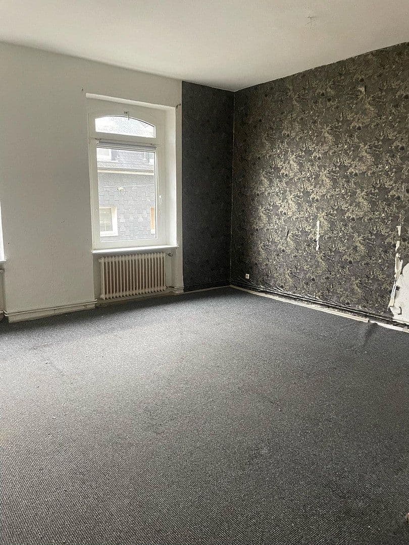 Prenájom bytu 3-izbový 88 m², Friedrichstr. 11a, Wuppertal, Severné Porýnie - Westfálsko Prenájom bytu 3-izbový 88 m², Friedrichstr. 11a, Wuppertal, Severné Porýnie - Westfálsko